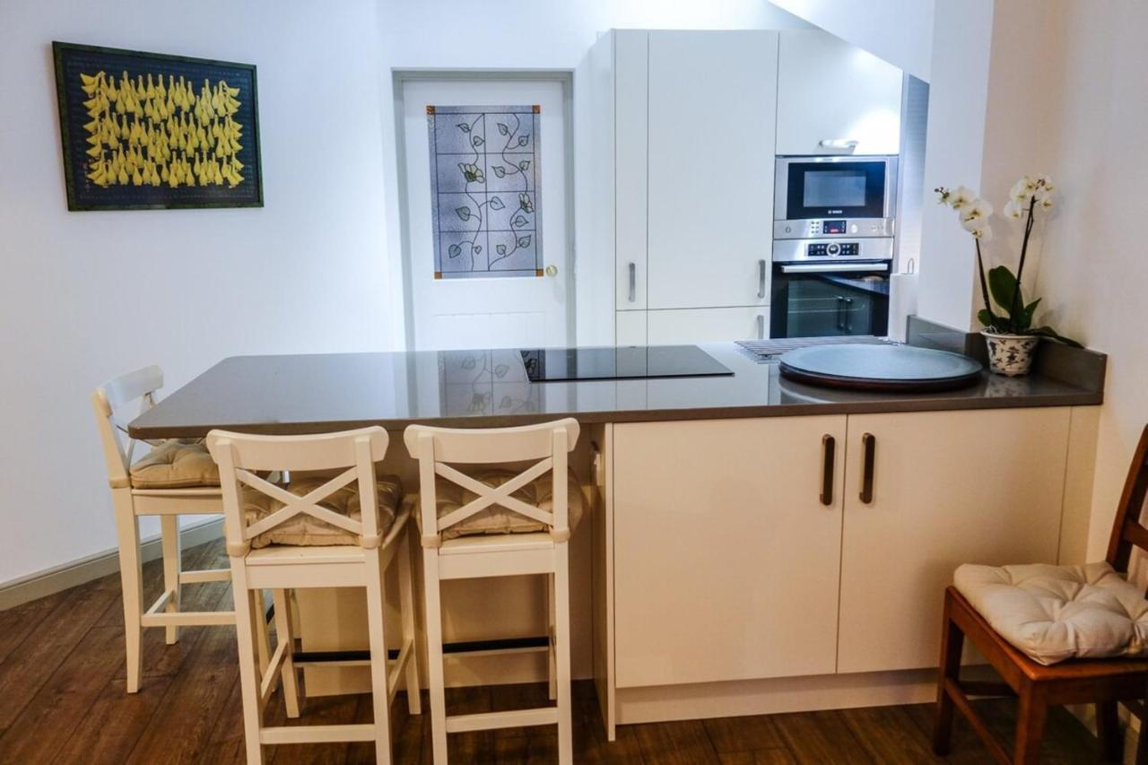 Quiet Ground Floor Mews Flat And Parking Apartment EDI Exterior foto